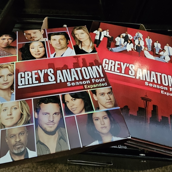 Grey's Anatomy Box Sets Season 1-7 - Picture 5 of 8